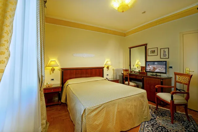 غرفة اقتصادية بسرير مزدوج أو سريرين منفصلين، Hotel Aurora Terme 1/10