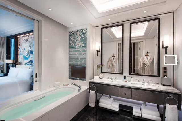 Premium, King Bed, Avenue View، Waldorf Astoria Chengdu 2/2