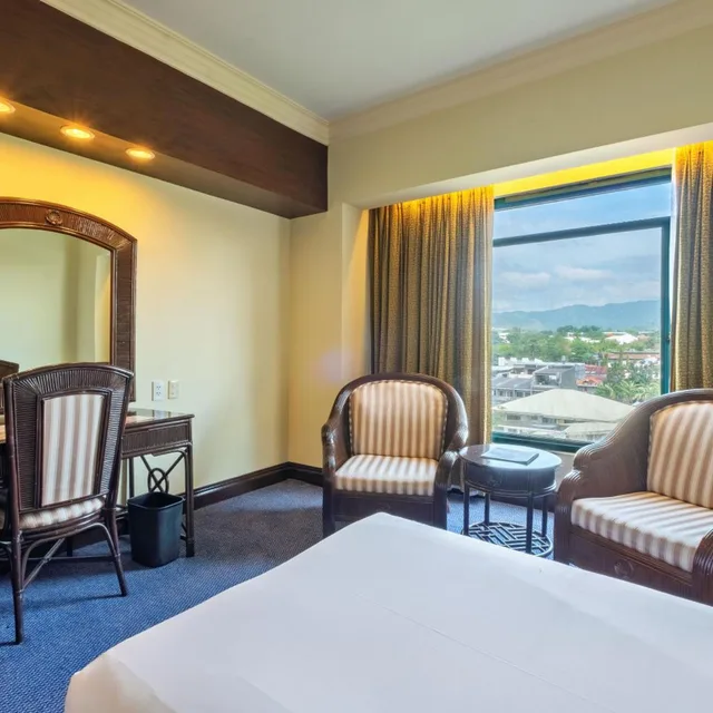 غرفة سوبيريور بسرير فردي، Waterfront Cebu City Hotel and Casino 4/10