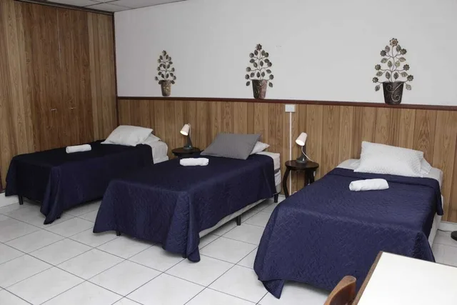 غرفة ثلاثية بثلاثة أسرّة، Hotel Manantiales El Salvador 8/10
