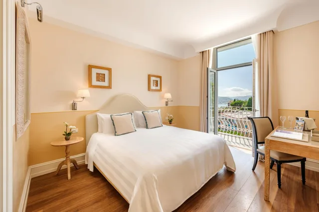 Prestige, Side Sea View، Grand Hotel Bristol Resort and Spa 4/8