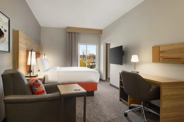 جناح بسرير كينج وسرير كوين بغرفتي نوم، Candlewood Suites Miami Doral By IHG 10/12