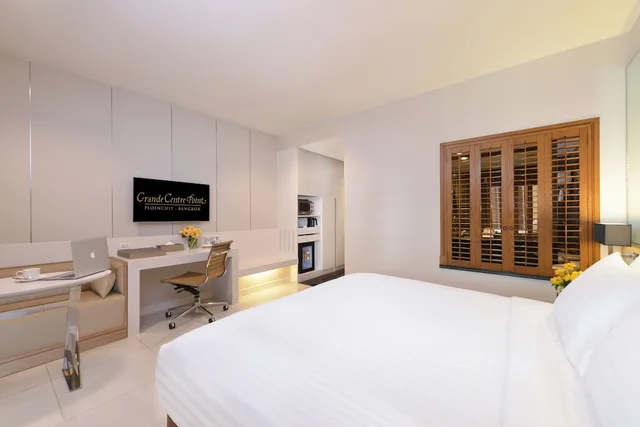 غرفة سوبيريور بسريرين منفصلين بشرفة، Grande Centre Point Ploenchit Bangkok 7/10