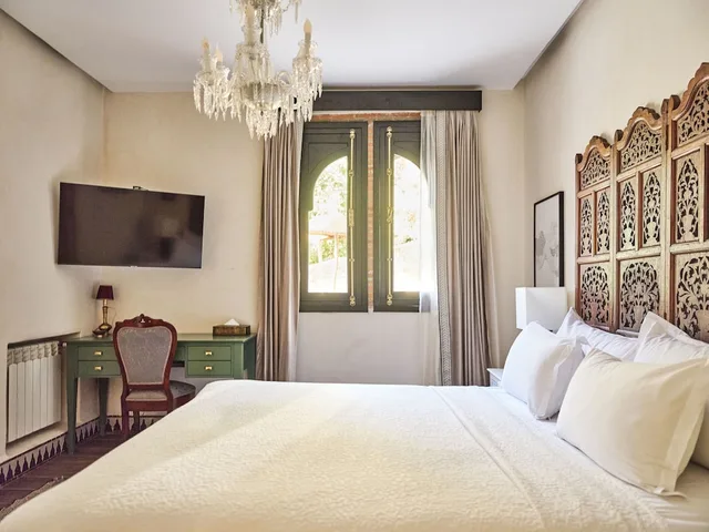 Senior, Family, Suite, 4 Beds, 2 King Beds، Dar Jasmine Hotel 2/5
