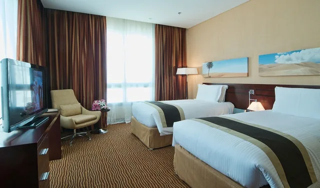 غرفة سوبيريور بسريرين منفصلين، City Seasons Hotel Muscat 2/5