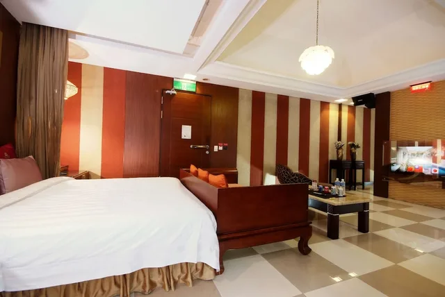 غرفة سوبيريور بسرير مزدوج، Q Motel 2/4