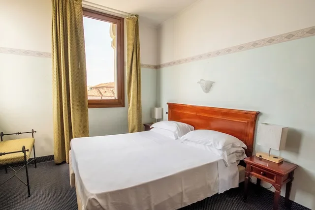 Room, Double Bed, Lagoon View، Russo Palace 6/10