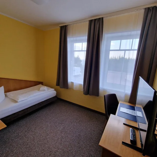 غرفة مفردة، Hotel A2 2/7