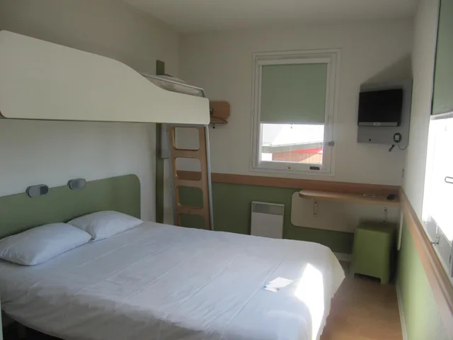 غرفة ثلاثية، Ibis Budget Pontivy 7/10