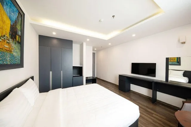 غرفة بريميير بسرير كوين، Hotel The Hanoi 1/5