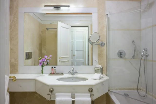 غرفة متصلة بسريرين مزدوجين، Grand Hotel Continental Starhotels 3/4