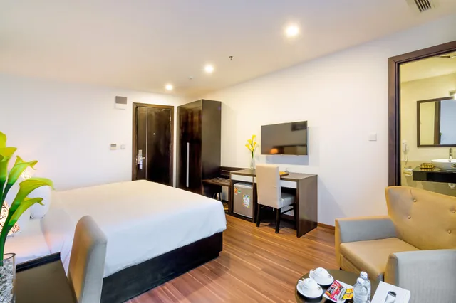 غرفة ديلوكس بسرير كينج بإطلالة على البحر، Dana Marina Hotel 4/5