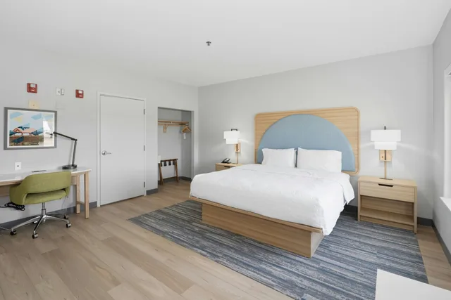 استوديو بسرير كينج لذوي الإعاقة، Hampton Inn & Suites Pharr, TX 6/8