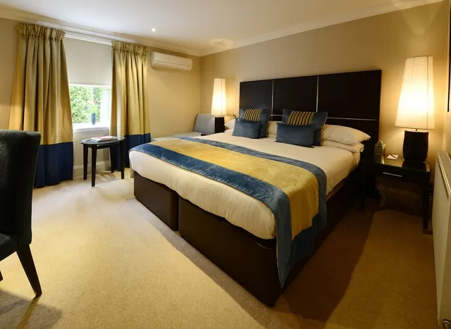 Hip, King Bed، Rocpool Reserve Hotel 5/10