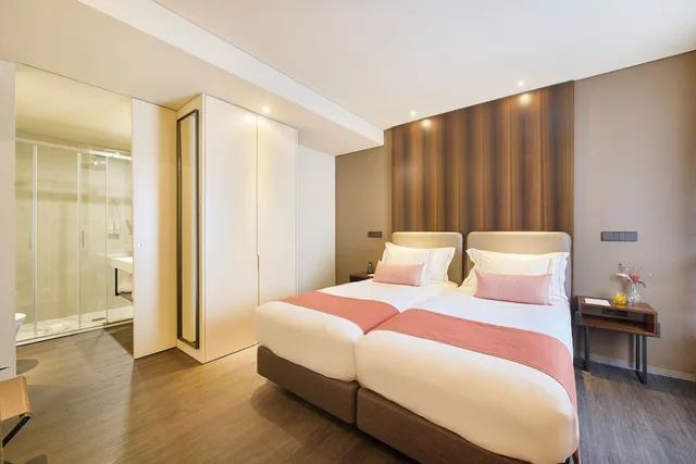 غرفة قياسية بسرير مزدوج، Hotel Moon and Sun Porto 2/9