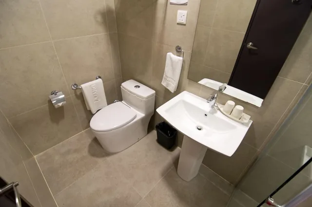 غرفة سوبيريور بسرير كوين بإطلالة على المدينة، Ajang Hotel 10/10