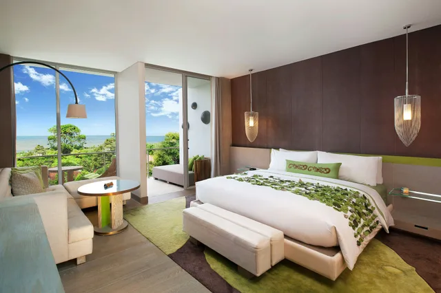 Room, King Bed, W Bali Seminyak 1/2