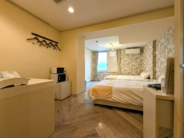 Design, 2 Double Beds، Kanazawa Ekimae Hotel 4/7