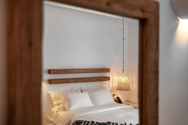 Spa, Junior Suite, Queen Bed, Street View، Bohemian Luxury Boutique Hotel - Adults Only 6/10