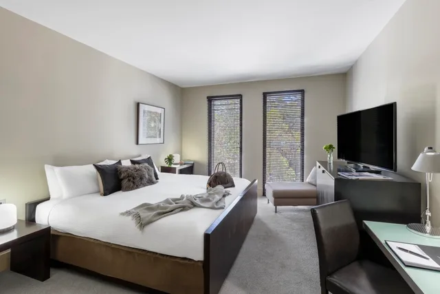 غرفة سوبيريور بسرير مزدوج، Lancemore Mansion Hotel Werribee Park 1/1