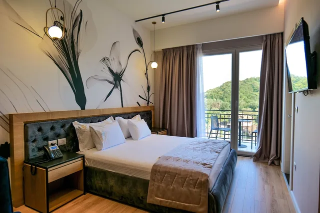 غرفة بسرير كينج بشرفة، Hotel Autostation 9/10