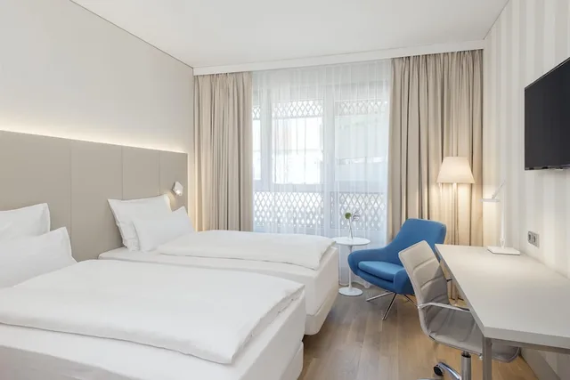 غرفة قياسية مع سرير إضافي بإطلالة، Nh Graz City 1/10