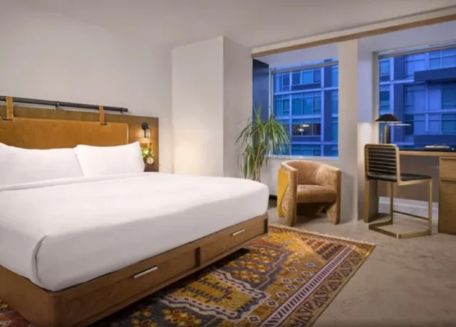 Room, Double Bed, with View, Yours Truly Dc 1/2