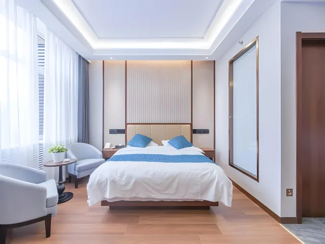 غرفة ديلوكس بسرير كينج وسرير كوين، GreenTree Inn Yinchuan International Trade Market 2/2
