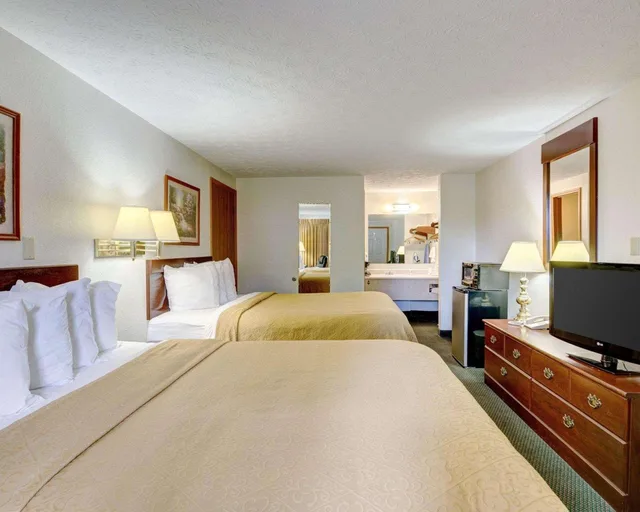 غرفة بسريرين كوين، Quality Inn New River Gorge 1/4