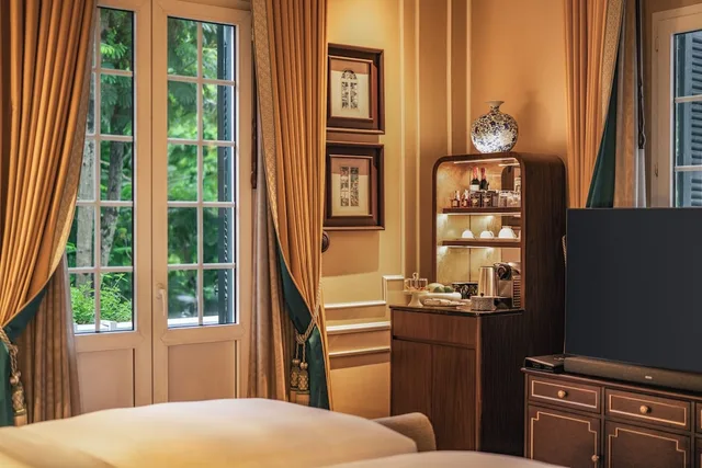 Luxury, Twin Beds, Heritage Wing، Sofitel Legend Metropole Hanoi Hotel 7/8