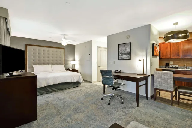 استوديو بسرير كينج، Homewood Suites By Hilton Palm Desert 2/3