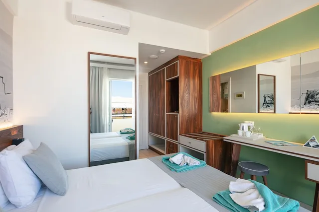 Standard, Double Bed, Atrium Ambiance Hotel 4/10