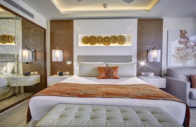 1 Bedroom, Presidential, Luxury, Suite, King Bed, Sofa, Royalton Bavaro, An Autograph Collection All Inclusive Resort and Casino 4/4
