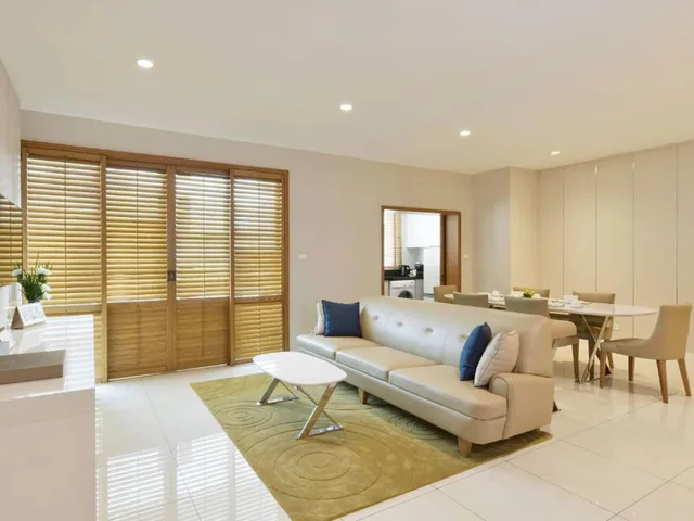3 Bedrooms, Suite, 2 Double and Twin Beds, Balcony، Grande Centre Point Ploenchit Bangkok 6/10