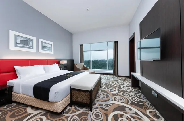 جناح عائلي بسرير كينج وسريرين منفصلين، Raia Hotel & Convention Centre Kuching 4/8