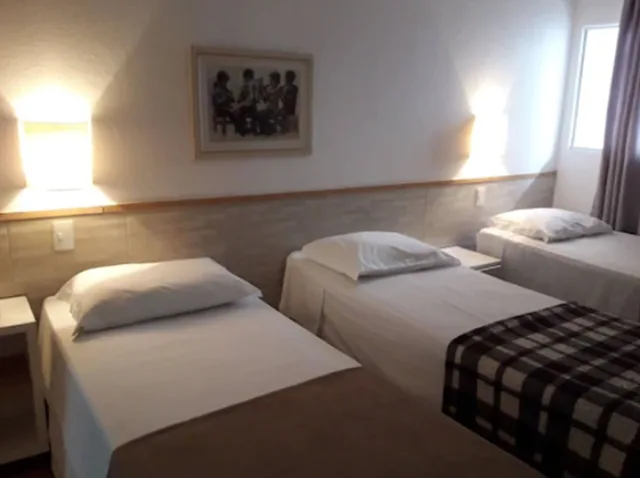 غرفة أساسية رباعية بسرير مزدوج وسريرين منفصلين، Puca Hotel 2/4