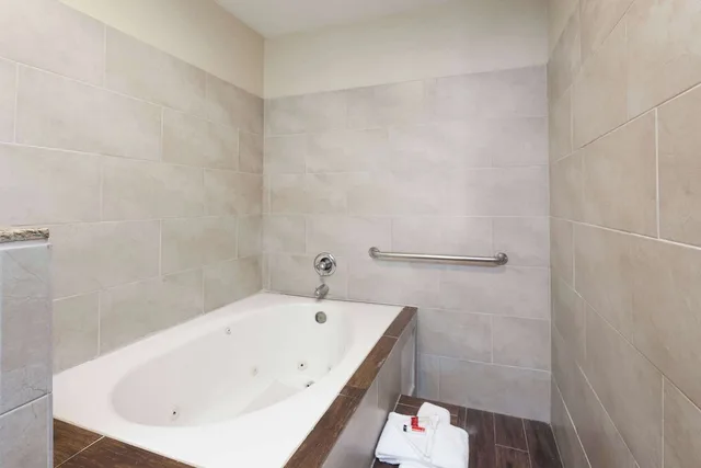 Standard, King Bed, Smoking, Super 8 Bakersfield South 4/5