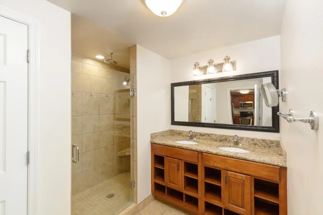 1 Bedroom, Deluxe, Villa, King Bed, Coast View، Westgate Myrtle Beach Oceanfront Resort 5/6