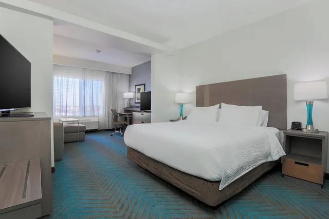 غرفة بسرير كينج مع أريكة لذوي الإعاقة، Fairfield Inn Suites By Marriott Wichita Falls Northwest 1/2
