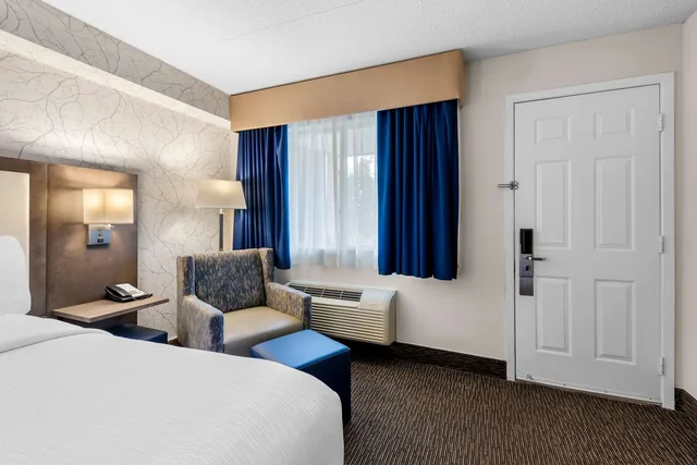 غرفة بسرير كوين، Best Western Halton Hills 1/4