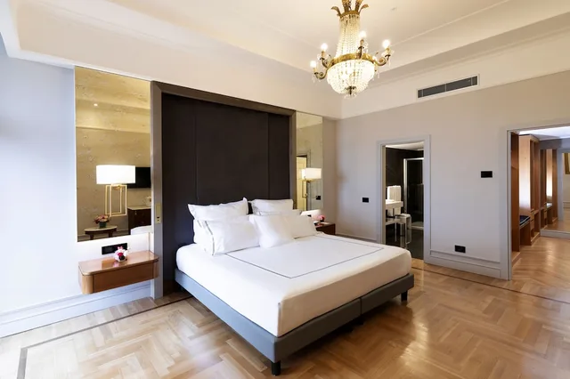 جناح تنفيذي بسرير كينج بإطلالة على البحر، Grand Hotel Parkers 1/2