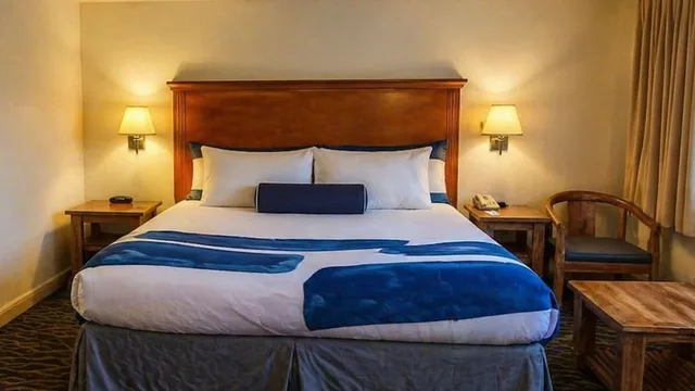 غرفة كومفورت بسرير كينج، Pier Blue Inn Old Saybrook 3/8