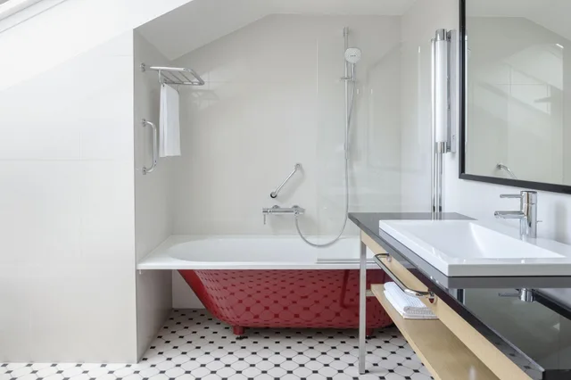 Two Storey Suite, Neiburgs Hotel 1/1