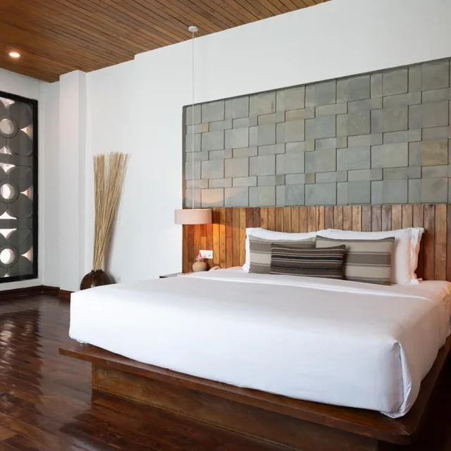 Junior Suite, King Bed, Laundry, Shintana Saya Residence 1/8