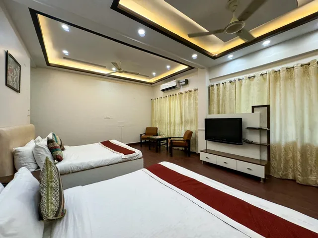 غرفة عائلية، Green Hotel 10/10
