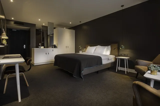 غرفة عائلية بسرير كينج وسرير بطابقين، Van Der Valk Hotel Sassenheim-Leiden (8Km From Leiden) 1/1