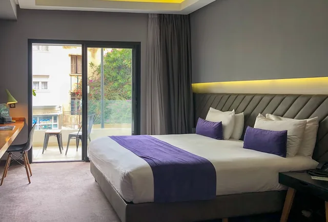 Deluxe, King Bed, Balcony, Hotel Gauthier 1/7