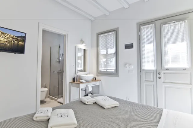 غرفة قياسية بسرير كوين، Lindos Comfy Suites 4/8