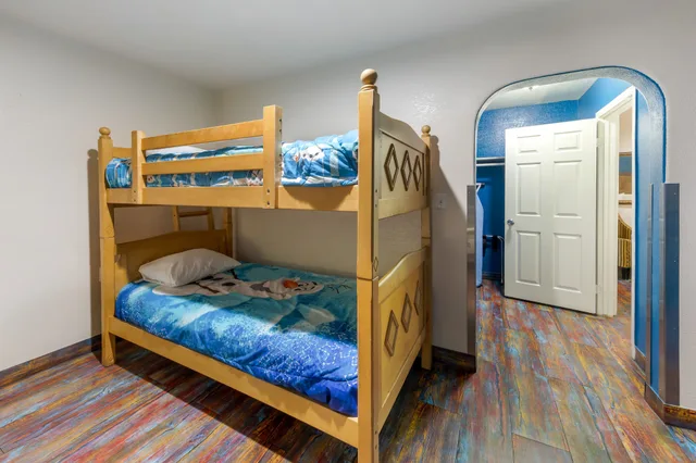 غرفة بسرير كينج، Anaheim Discovery Inn Suites 6/10