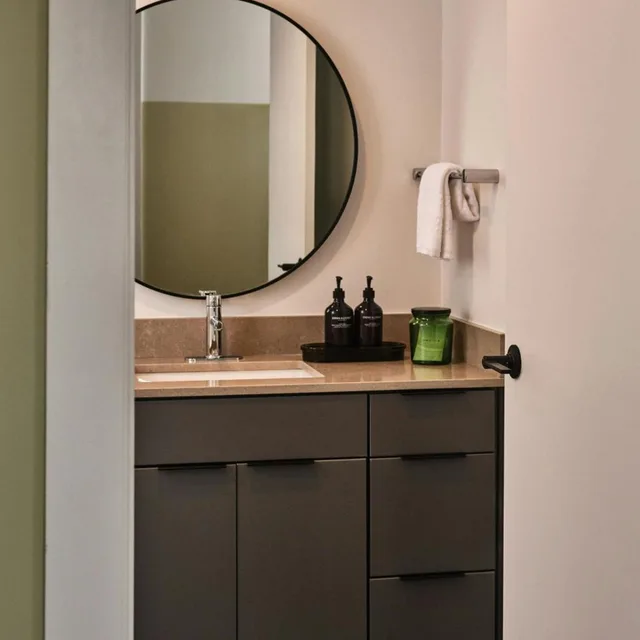 2 Bedrooms, Bi Level, Loft, Suite, 2 Bathrooms، The Ann Savannah, Apartments by Marriott Bonvoy 3/3
